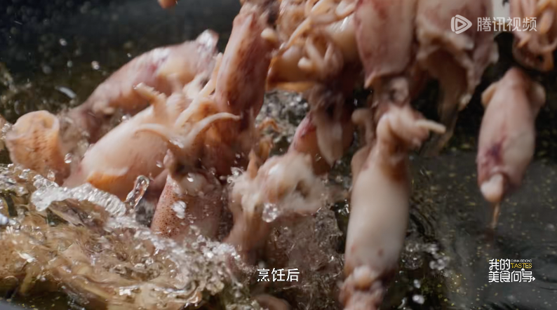 化身美食特种兵，陈晓卿在《我的美食向导》里开启City Eat